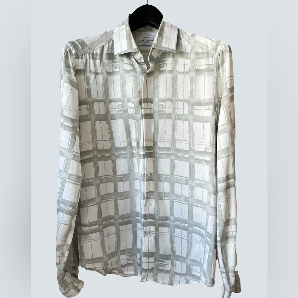 Elegant Flowy Viscose Shirt from Reiss